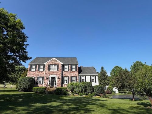 1 Brenton Wood Rd, Hudson, MA, 01749-2796 | Card Image