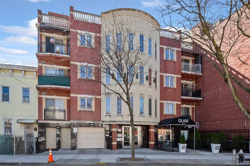 3b-10716 37th Ave, New York, NY, 11368 | Card Image