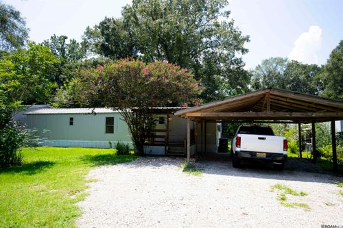 15179 W Beaver Dr, Pride, LA, 70770-9663 | Card Image