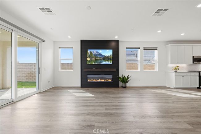 28706 Wildflower Ter, House other with 3 bedrooms, 3 bathrooms and 3 parking in Castaic CA | Image 15