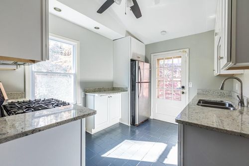 unit-b-1570 Spring Ln Nw, Atlanta, GA, 30314-2158 | Card Image