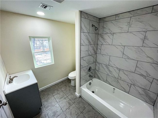 202 - 13 E Railroad Ave, Condo with 2 bedrooms, 1 bathrooms and null parking in West Haverstraw NY | Image 7