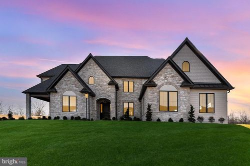 9 Sailfish Dr, MECHANICSBURG, PA, 17050-7662 | Card Image