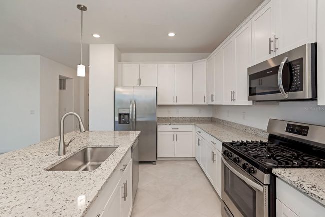 5112 Ocean Angler Cv, House other with 3 bedrooms, 3 bathrooms and null parking in BRADENTON FL | Image 10
