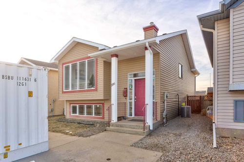 106 Peigan Crt W, Lethbridge, AB, T1K7N8 | Card Image