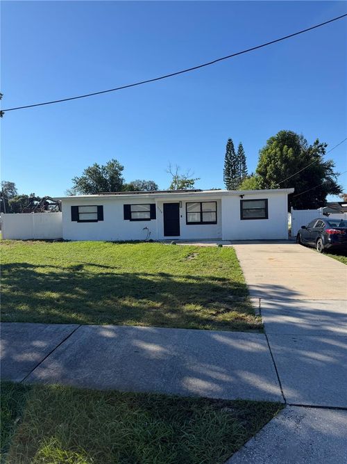 2128 W Perio St, TAMPA, FL, 33612-7531 | Card Image