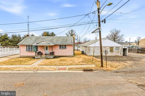 4 Easlick Ave, LUMBERTON, NJ, 08048-3009 | Card Image