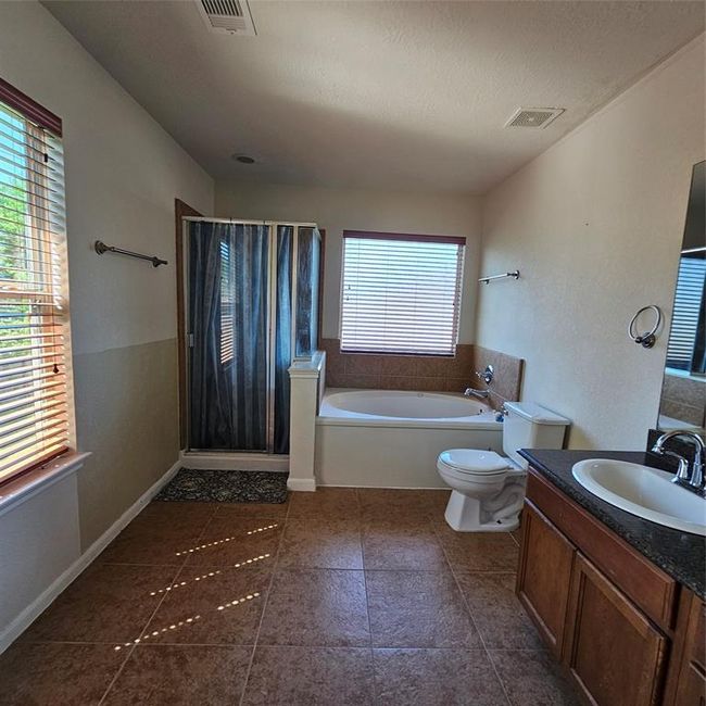 11727 Madison Oak St, House other with 3 bedrooms, 3 bathrooms and 2 parking in Houston TX | Image 29
