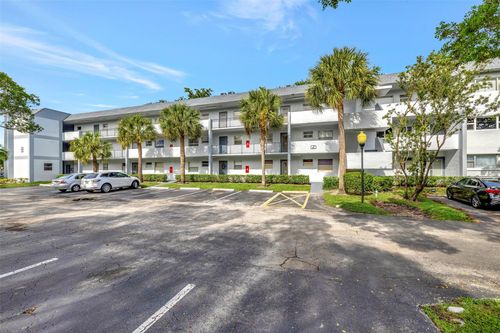 apt-j306-8380 Sands Point Blvd, Tamarac, FL, 33321-3876 | Card Image