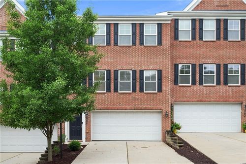 868 Highpointe Cir, Pittsburgh, PA, 15220-1854 | Card Image