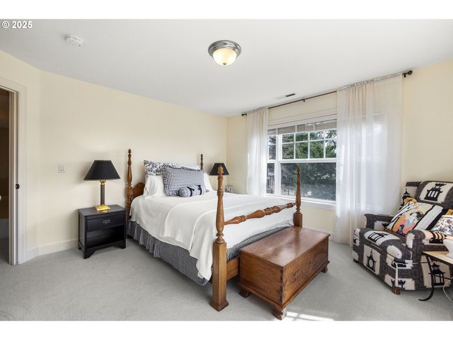 2115 Fircrest Dr, House other with 4 bedrooms, 3 bathrooms and 2 parking in West Linn OR | Image 21