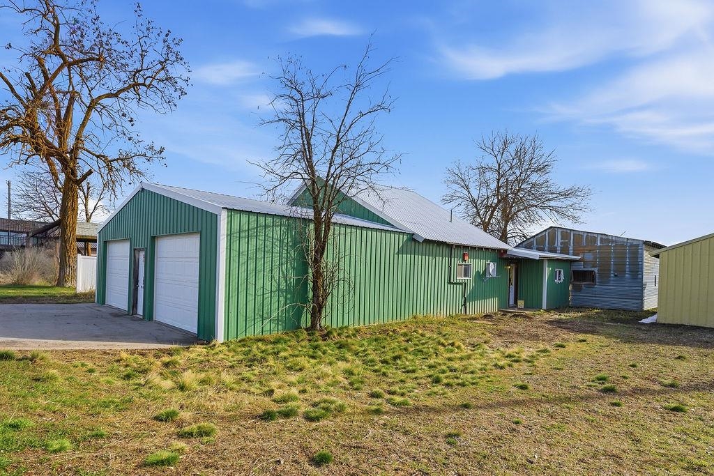 Residential in Creston 3