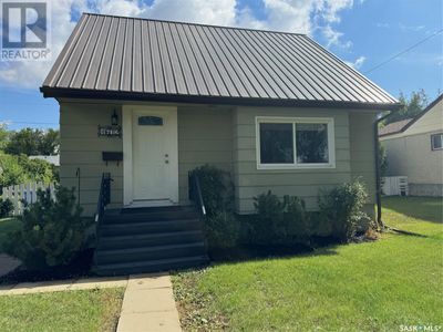 1672 97 Th St, House other with 3 bedrooms, 1 bathrooms and null parking in North Battleford SK | Image 1