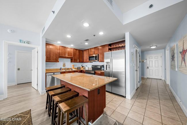 501 - 9860 S Thomas Dr, Condo with 3 bedrooms, 3 bathrooms and null parking in Panama City Beach FL | Image 5
