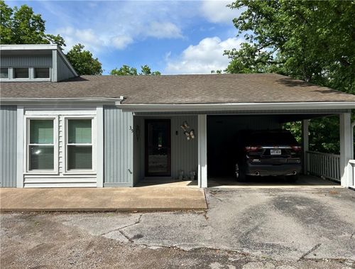 35 Estes Dr, Bella Vista, AR, 72715-8813 | Card Image