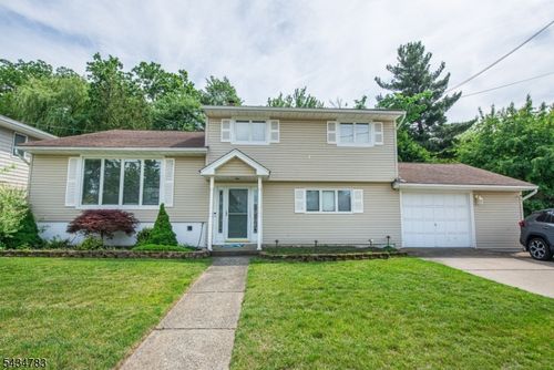 319 Winifred Dr, Totowa, NJ, 07512-1173 | Card Image