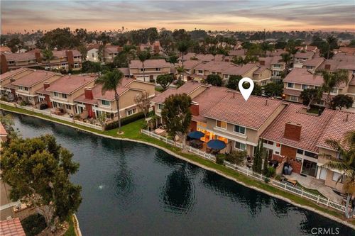 7906 Seawall Cir, Huntington Beach, CA, 92648-5465 | Card Image