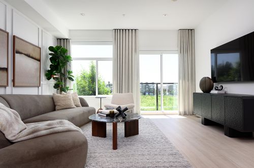 28-20335 70a Ave, Langley, BC, V2Y3V8 | Card Image