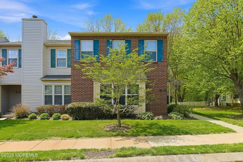 8-5 Whistler Dr, Freehold, NJ, 07728-5154 | Card Image