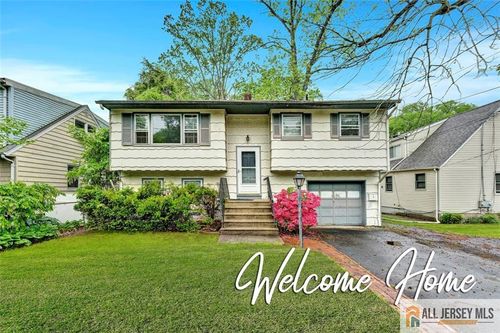 91 Amherst Ave, Colonia, NJ, 07067-2018 | Card Image