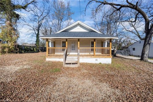 510 Garrett St, Greensboro, NC, 27406-3505 | Card Image