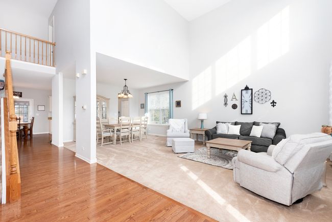 404 Bower Ln, House other with 5 bedrooms, 3 bathrooms and null parking in Oswego IL | Image 6