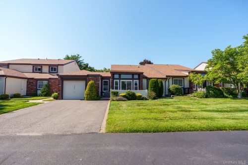 1205 Gotham Dr, Saint James, NY, 11780-3360 | Card Image