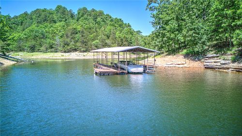 8379 Chestnut Dr, Rogers, AR, 72756-7704 | Card Image