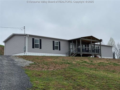 6498 Triplett Ridge Rd, Clay, WV, 25043 | Card Image