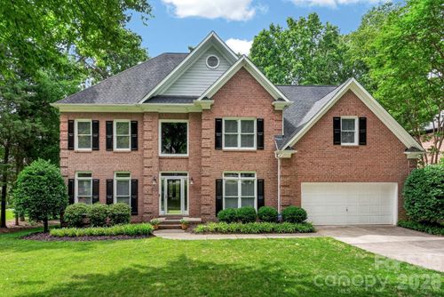 12230 Farnborough Rd, Huntersville, NC, 28078-3732 | Card Image