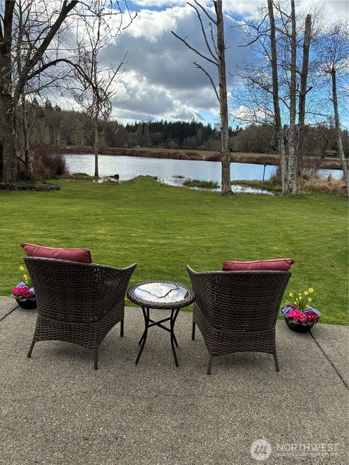 2413 Westlake Dr Se, Lacey, WA, 98503-6945 | Card Image