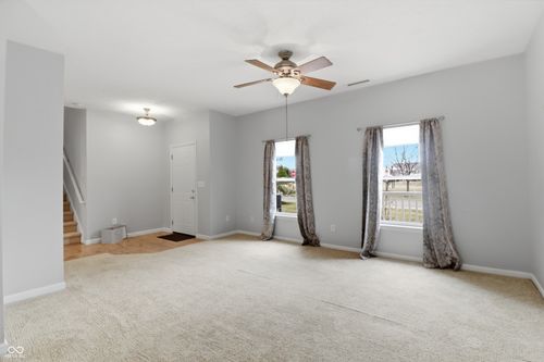 unit-400-12145 Bubbling Brook Dr, Fishers, IN, 46038-5434 | Card Image