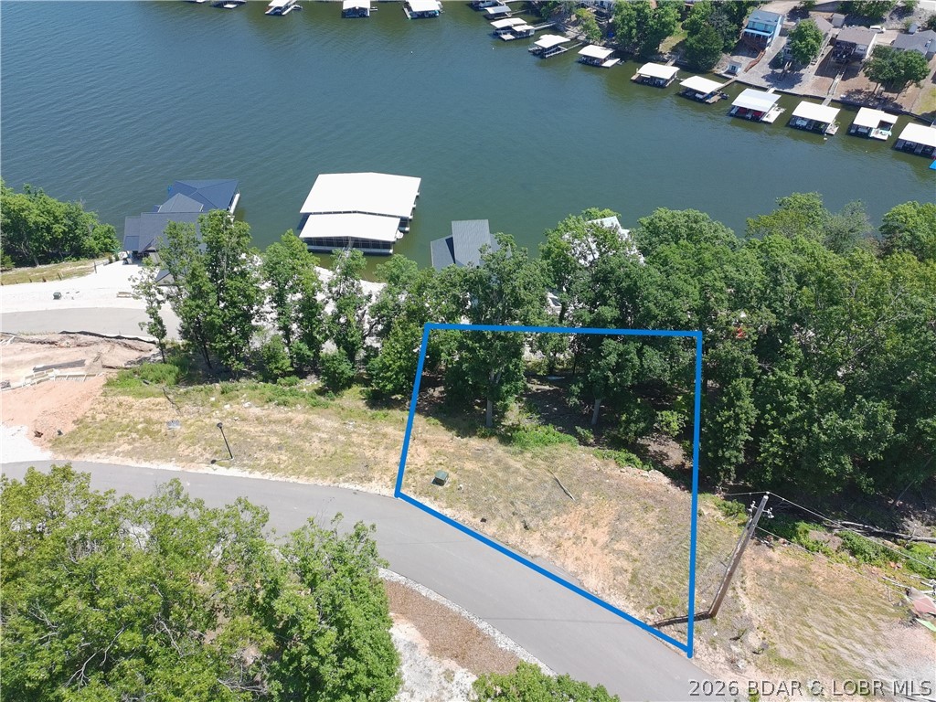 Land in Lake Ozark