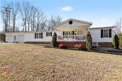 2298 Ray Loop Road, Westfield, NC, 27053 | Card Image