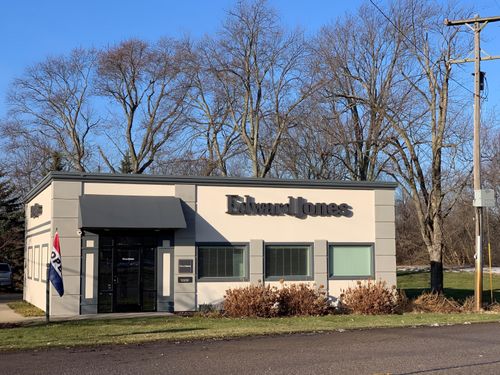 13827 Port Sheldon St, Holland, MI, 49424-9413 | Card Image