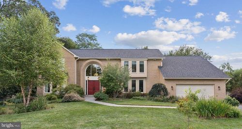 9817 Conestoga Way, Rockville, MD, 20854-4713 | Card Image