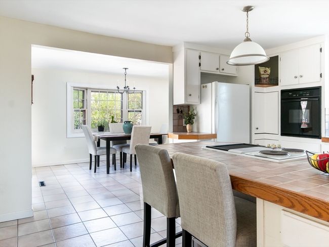 32 Norwich Rd, House other with 3 bedrooms, 2 bathrooms and 6 parking in Nashua NH | Image 4