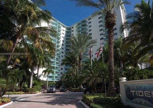 10x-3901 S Ocean Dr, Hollywood, FL, 33019-3003 | Card Image