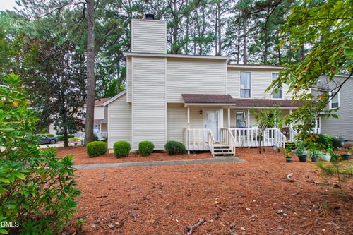 112 Arbuckle Ln, Cary, NC, 27511-4379 | Card Image