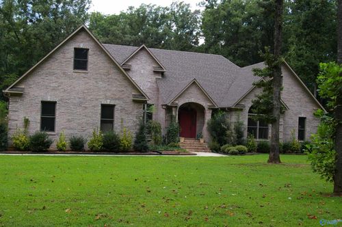 15615 Mcculley Mill Rd, Athens, AL, 35613-7404 | Card Image