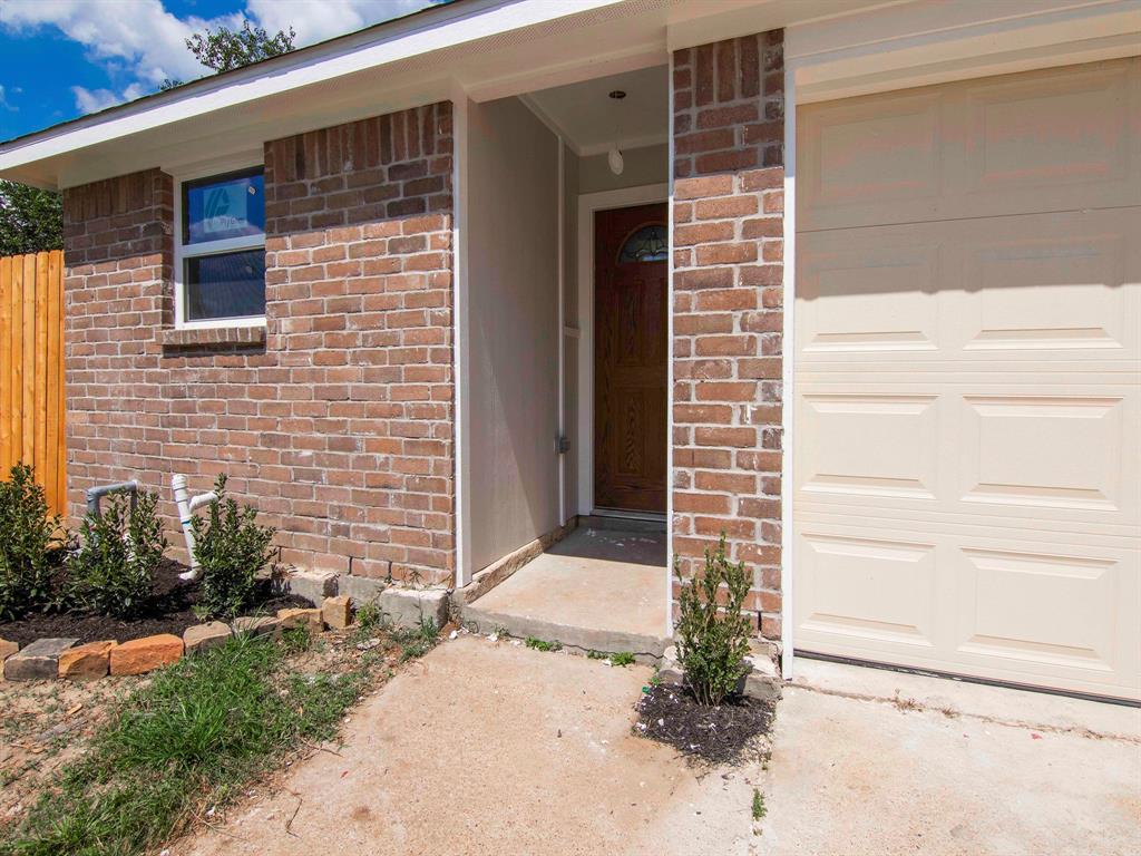Tree House Cir, Spring, TX 77373