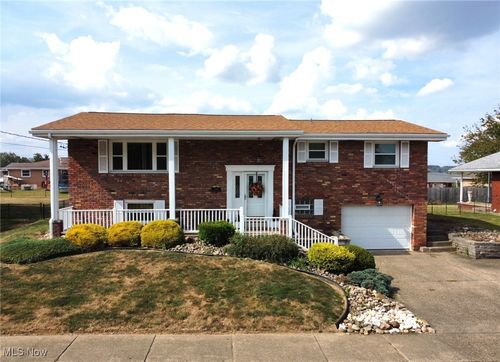 120 Kennedy Ave, Follansbee, WV, 26037-1912 | Card Image