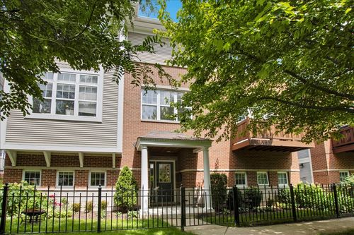 4922 S Cornell Ave, Chicago, IL, 60615-3079 | Card Image