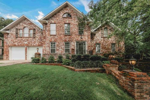 88 N Skyview Ln, Fayetteville, AR, 72701-4605 | Card Image