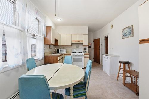 279 Cator Ave, Jersey City, NJ, 07305-2031 | Card Image