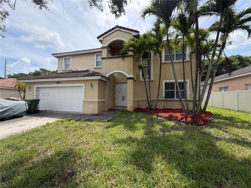 2329 Nw 184th Ter, Pembroke Pines, FL, 33029-5300 | Card Image