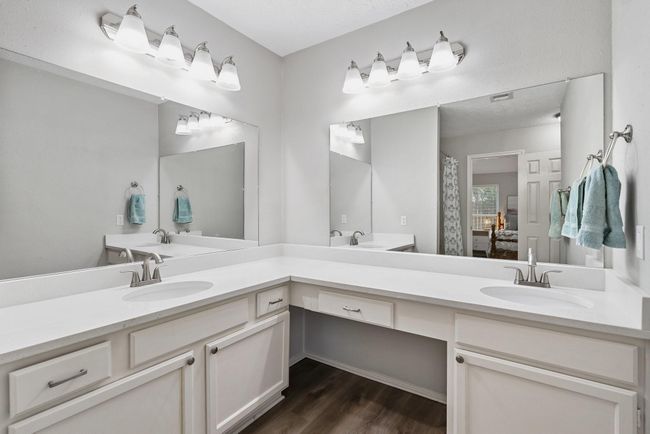 31311 N Head Dr, House other with 3 bedrooms, 2 bathrooms and 2 parking in Spring TX | Image 20
