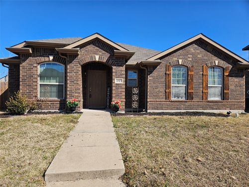 1813 Overlook Dr, Lancaster, TX, 75146-4901 | Card Image