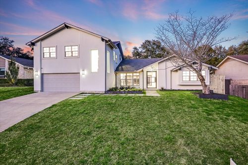 1316 Wilderness Dr, Austin, TX, 78746-6733 | Card Image