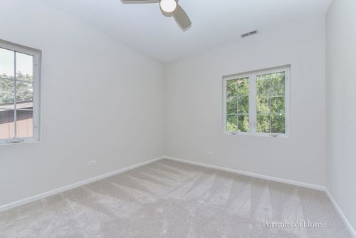 721 Lenox Rd, Glen Ellyn, IL, 60137-3931 | Card Image